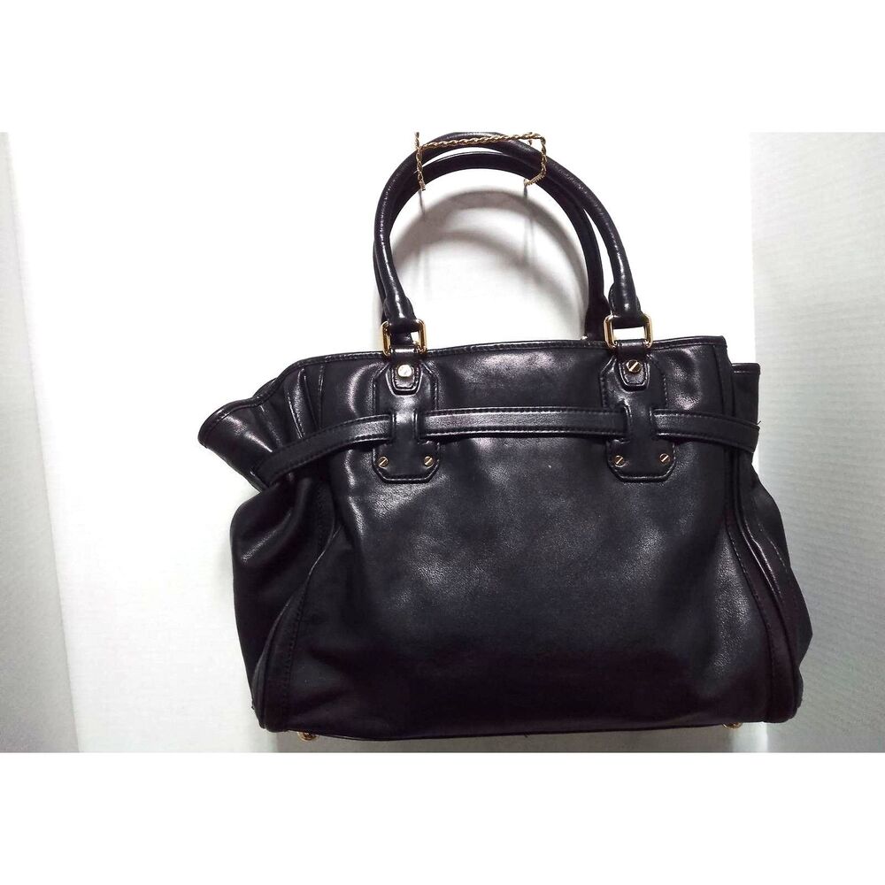 Michael Kors Large Black Hudson Belted Shoulder Bag - Picture 2 of 5